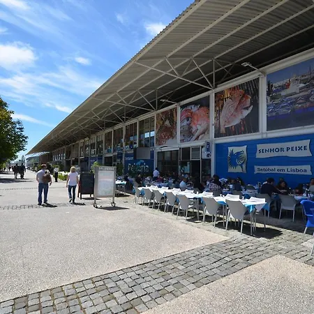 Expo River Lis Διαμέρισμα *
